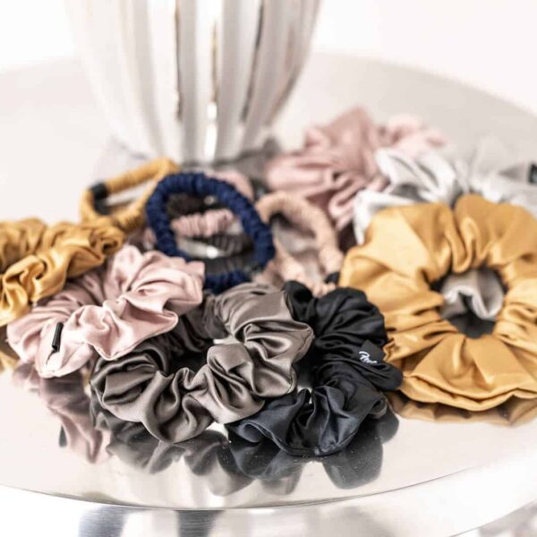 S Feel the Silk lifestyle35